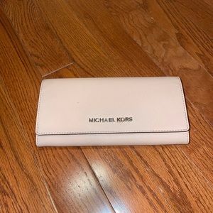 Pale pink michael kors wallet